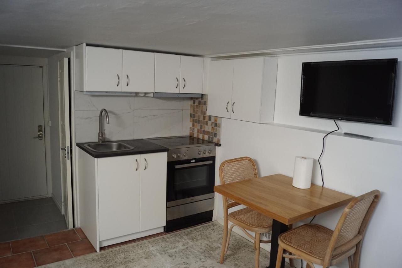 Brabo Kaellare Apartment แลนด์สครูนา ภายนอก รูปภาพ